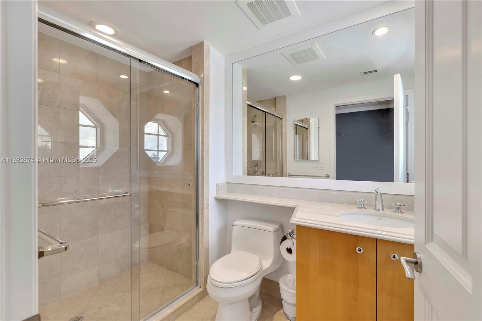 17875 Collins Ave #1201, Sunny Isles Beach FL 33160
