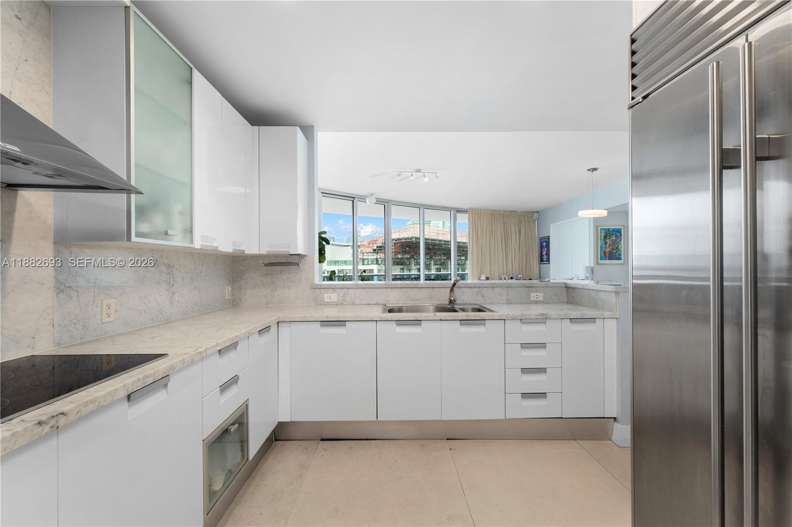 5959 Collins Ave #701, Miami Beach FL 33140