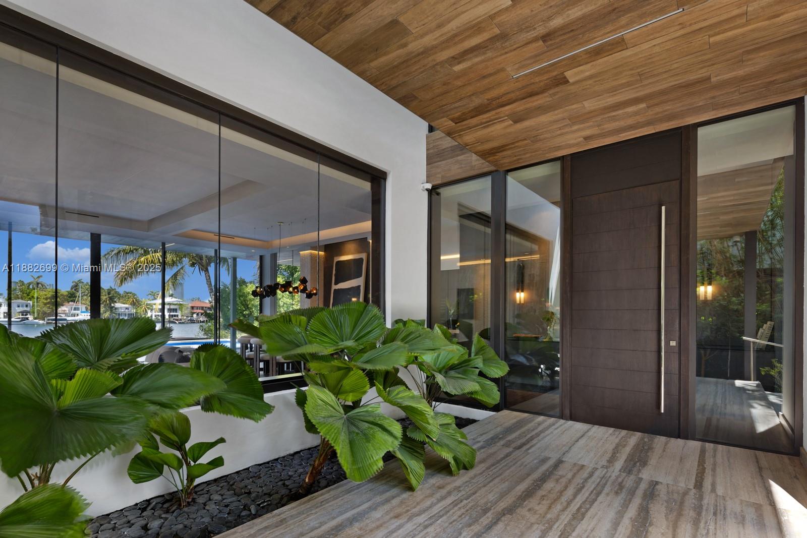 508 W Dilido Dr, Miami Beach FL 33139