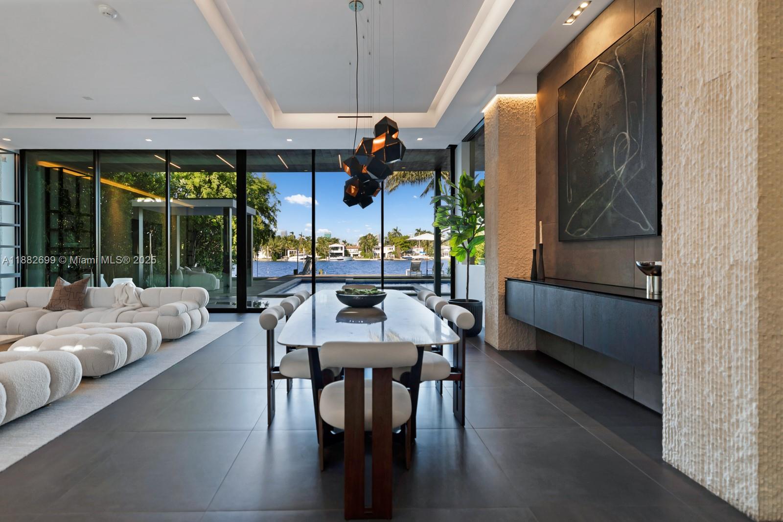 508 W Dilido Dr, Miami Beach FL 33139