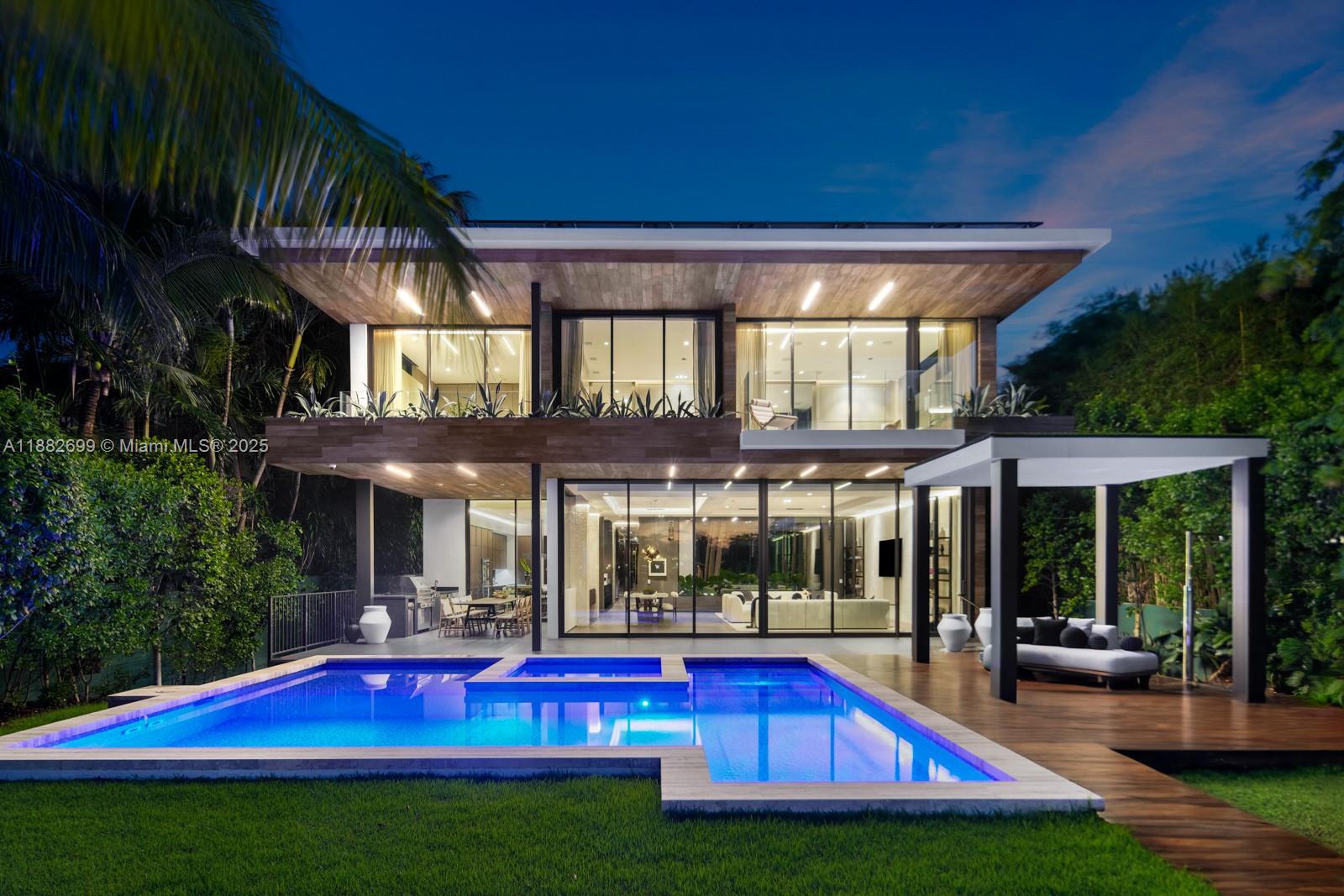 508 W Dilido Dr, Miami Beach FL 33139