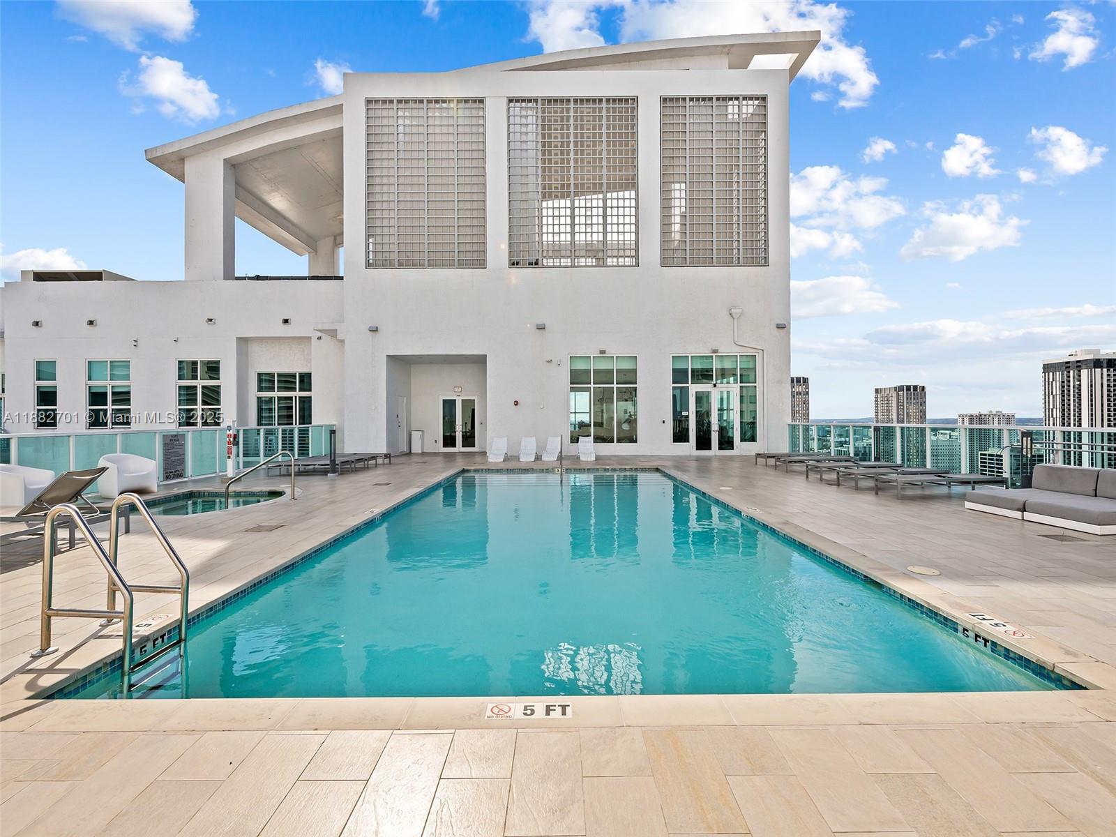 133 NE 2nd Ave #3106, Miami FL 33132