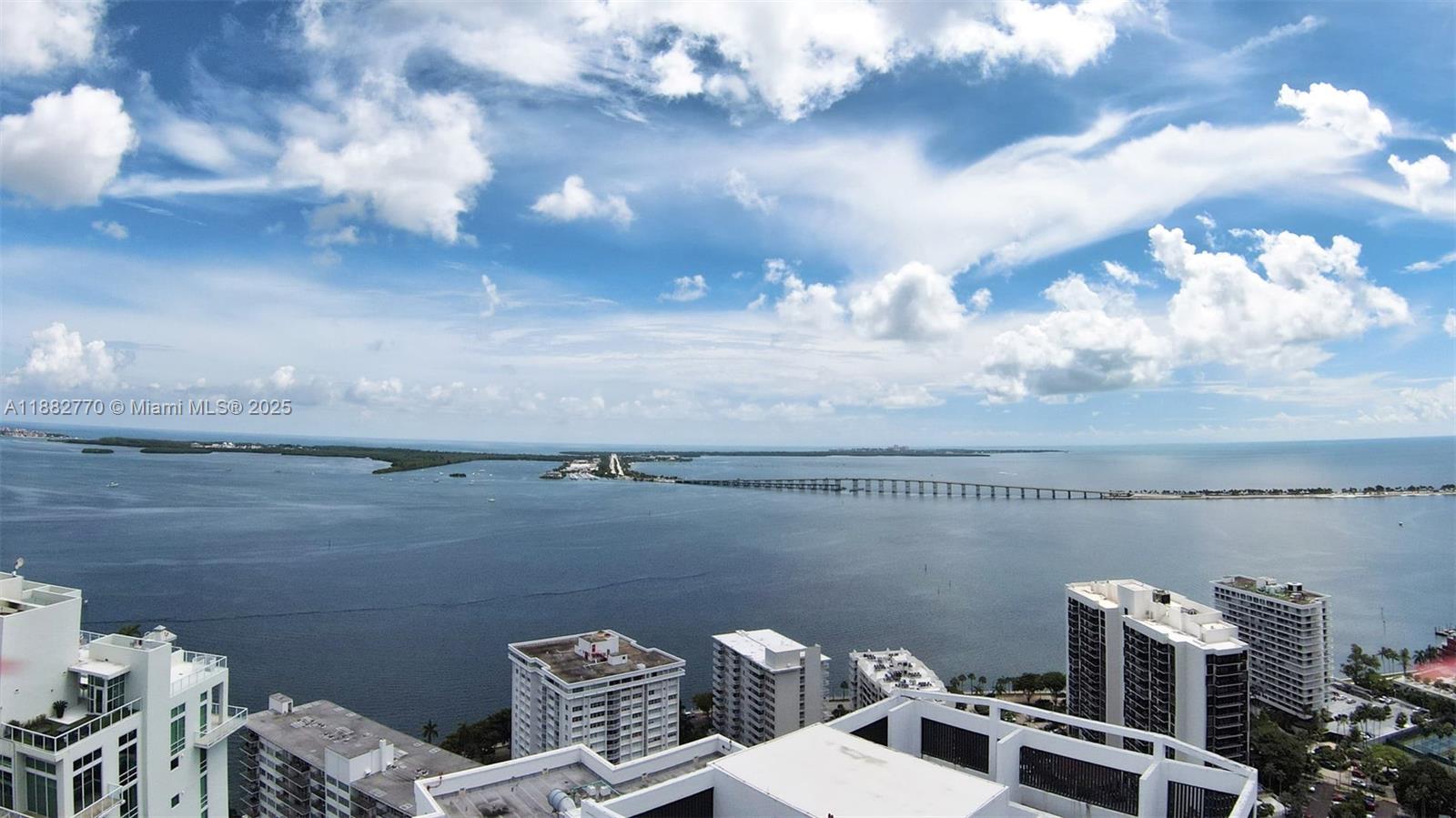 1300 Brickell Bay Dr #3100, Miami FL 33131