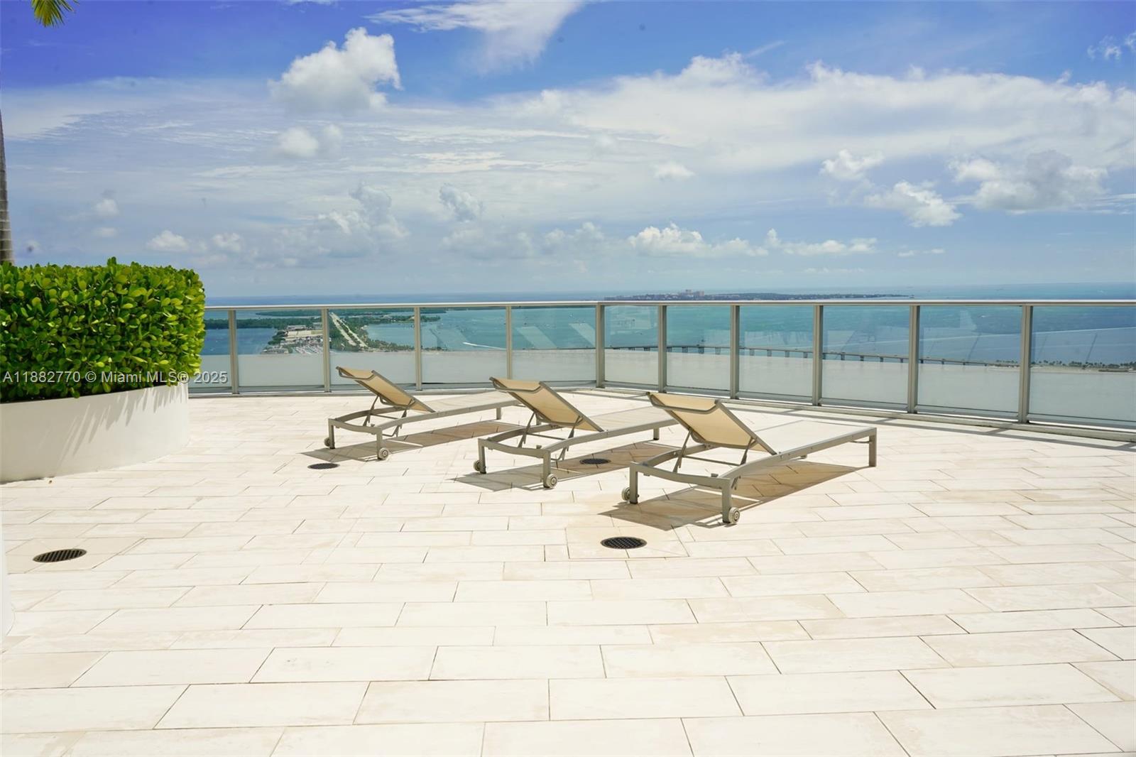 1300 Brickell Bay Dr #3100, Miami FL 33131