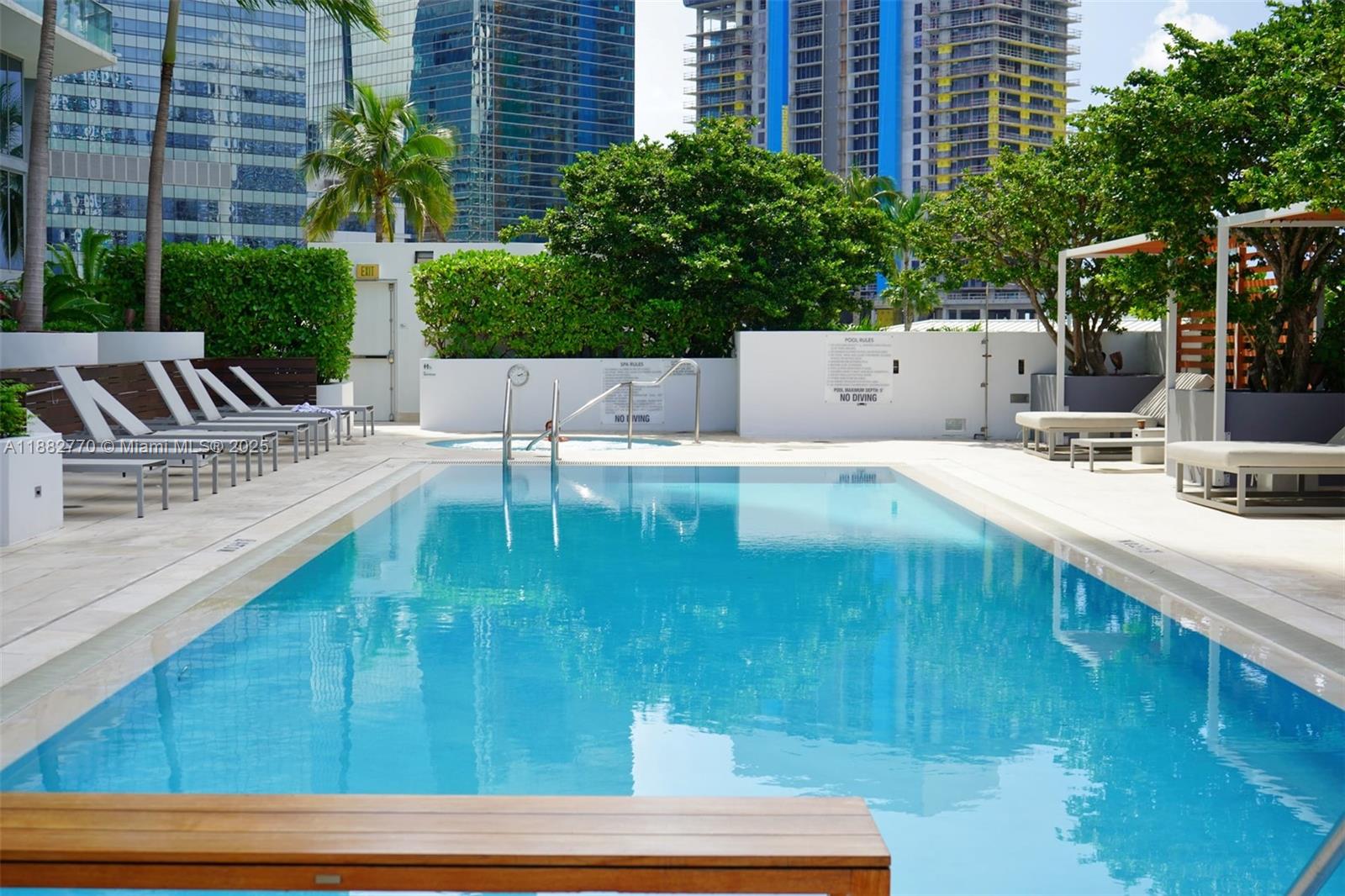 1300 Brickell Bay Dr #3100, Miami FL 33131