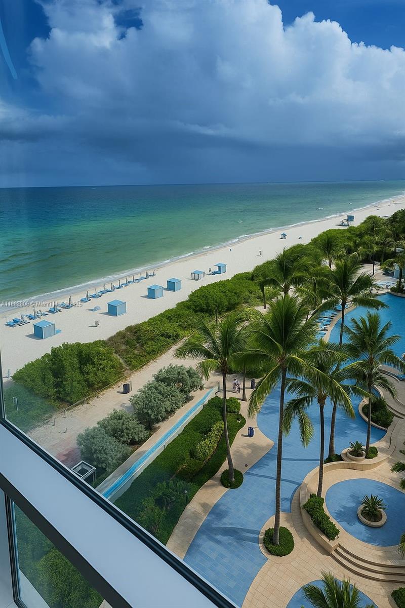 6799 Collins Ave #311, Miami Beach FL 33141