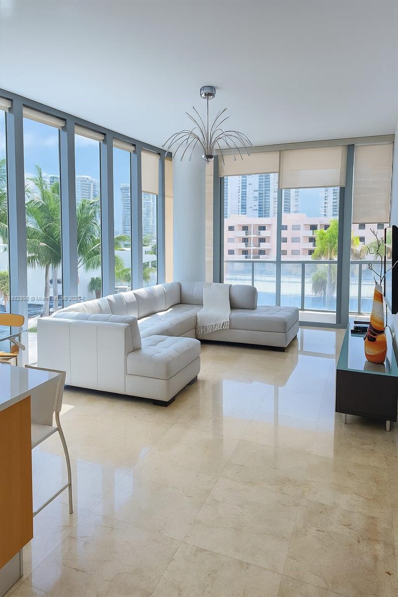 6799 Collins Ave #311, Miami Beach FL 33141
