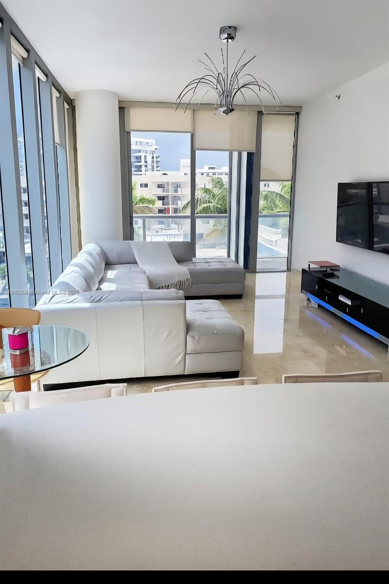 6799 Collins Ave #311, Miami Beach FL 33141