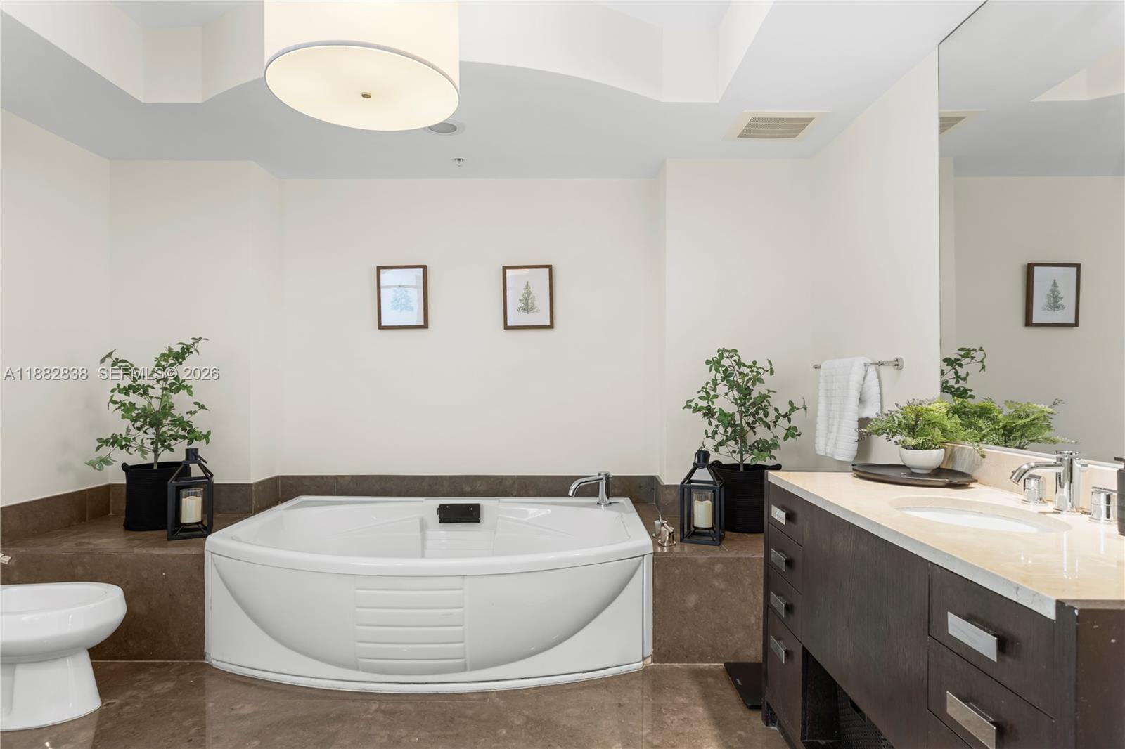 18201 Collins Ave #5301, Sunny Isles Beach FL 33160