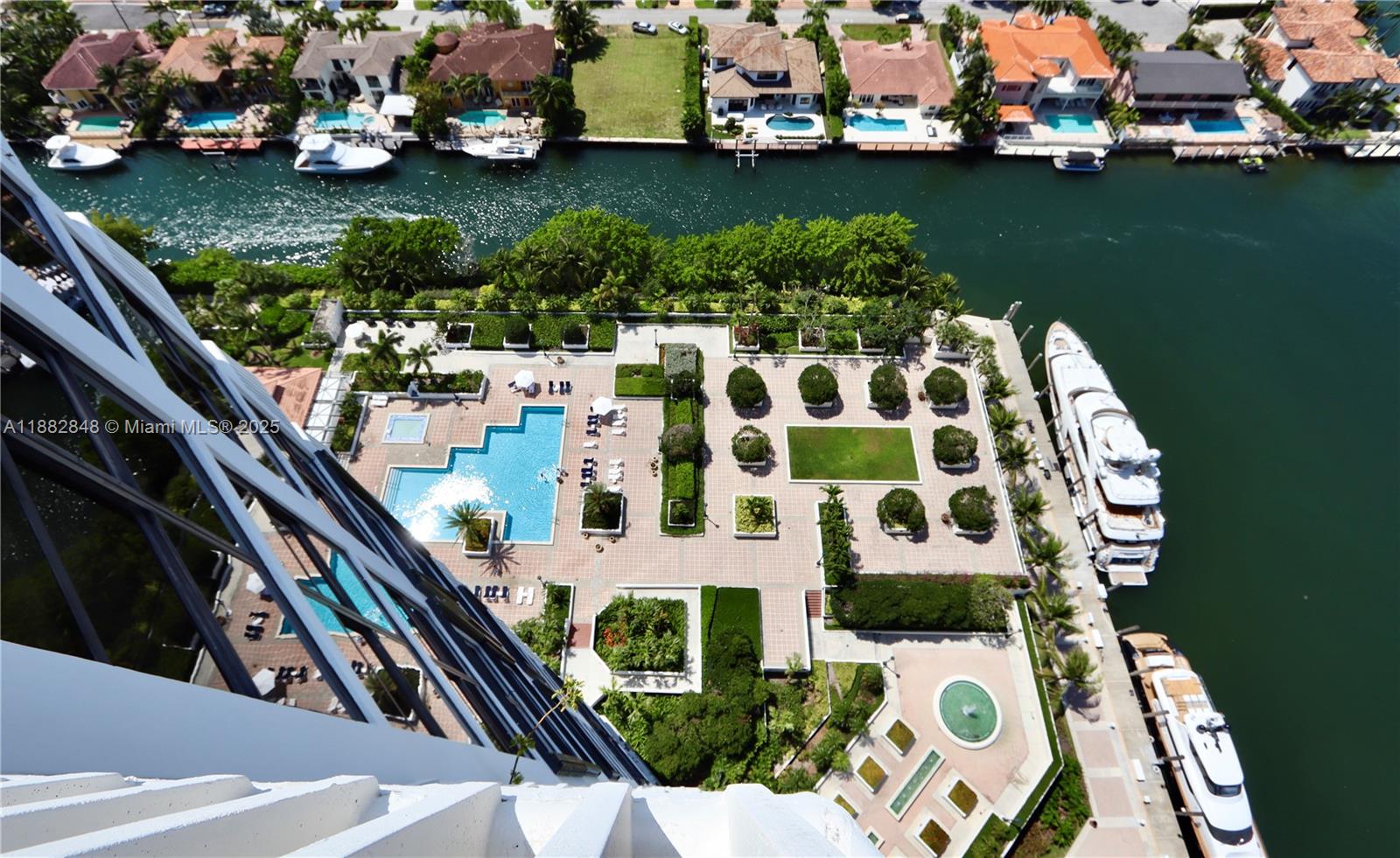 1000 Island Blvd #PH2, Aventura FL 33160