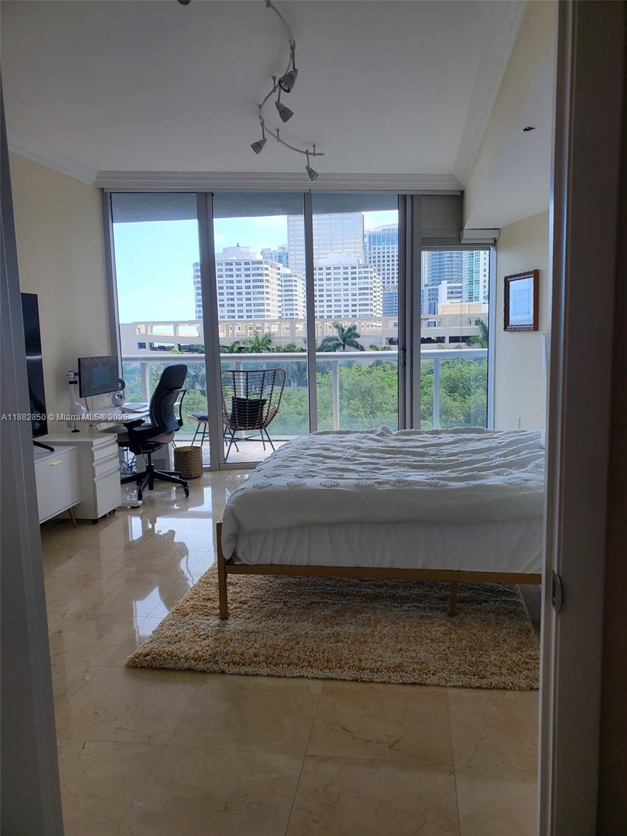 495 Brickell Ave #707, Miami FL 33131