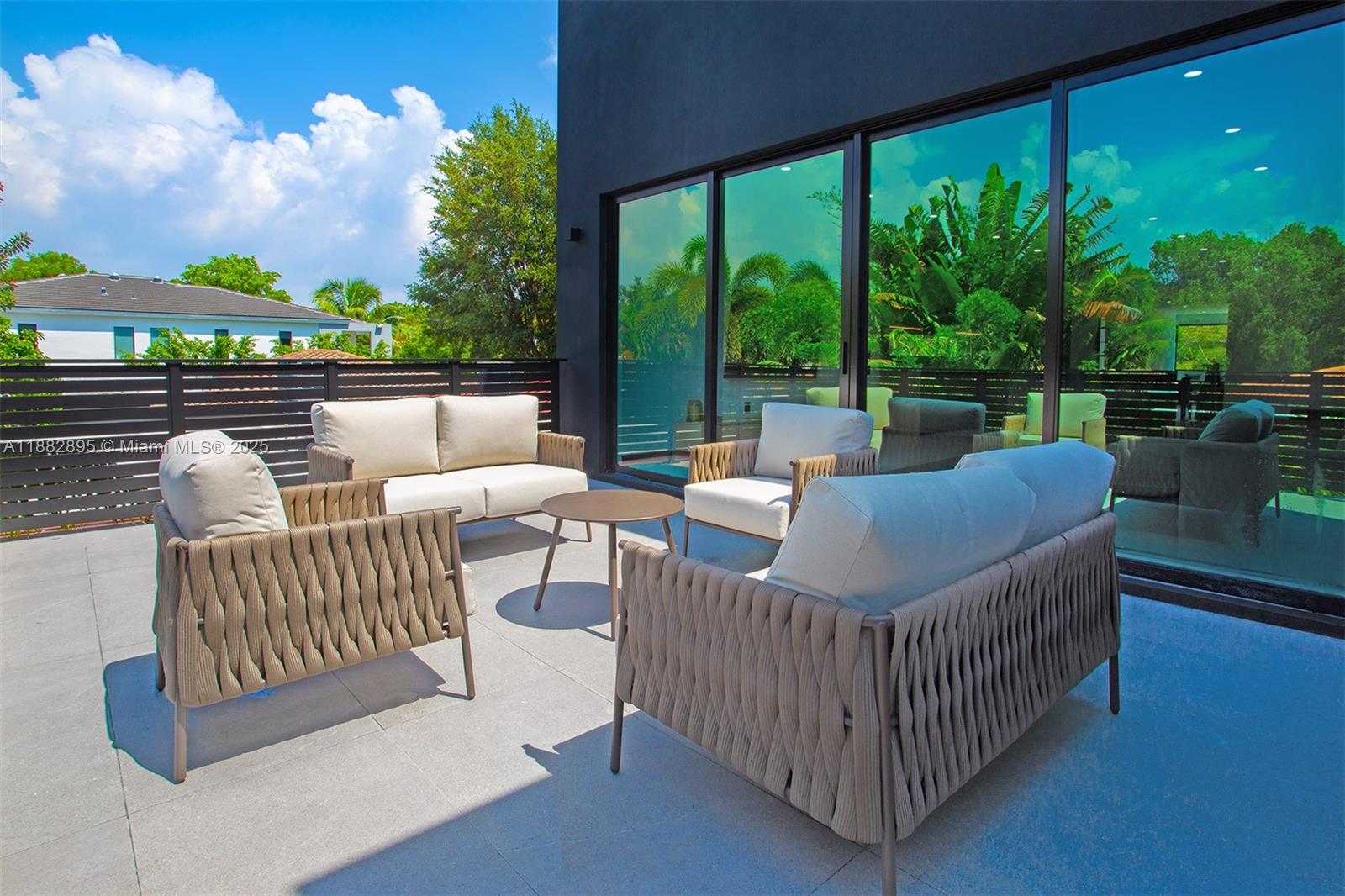 420 SW 15th Rd, Miami FL 33129