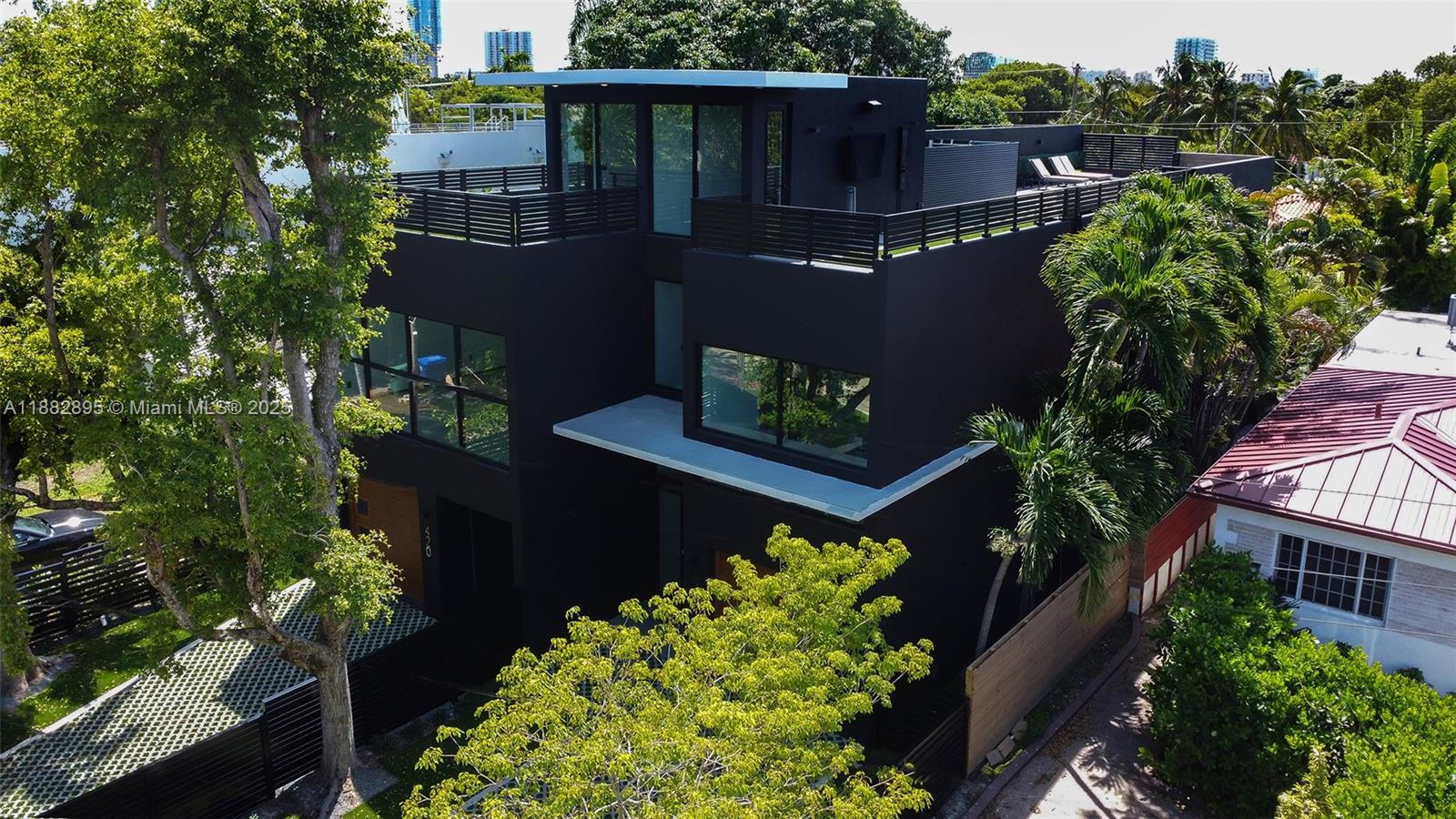 420 SW 15th Rd, Miami FL 33129