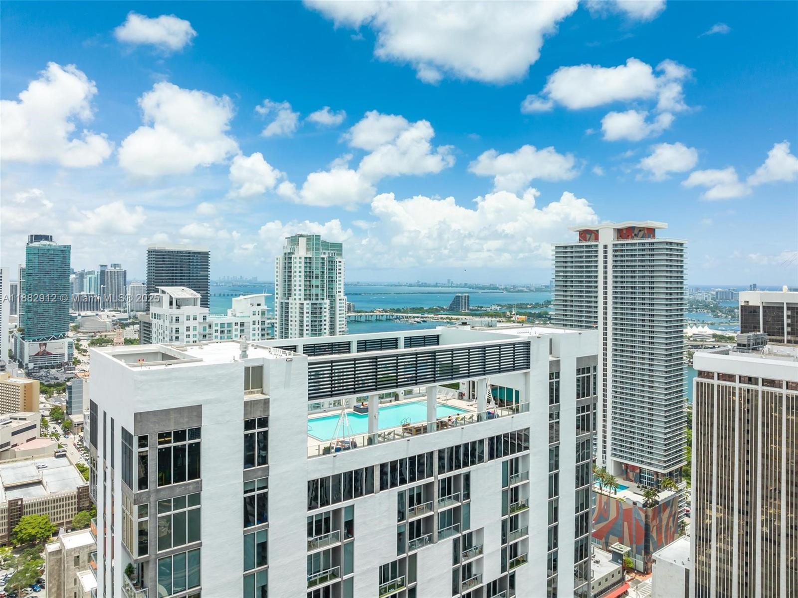 151 SE 1st St #1107, Miami FL 33131
