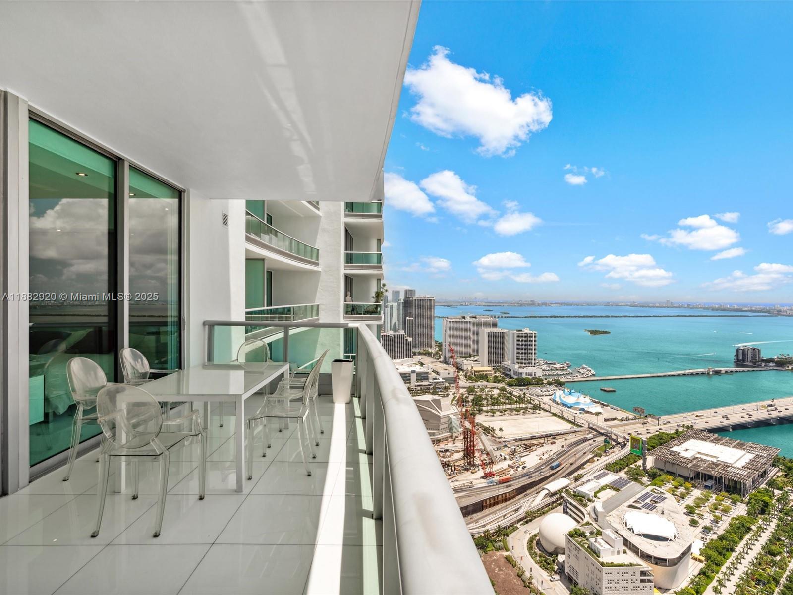 900 Biscayne Blvd #5507, Miami FL 33132