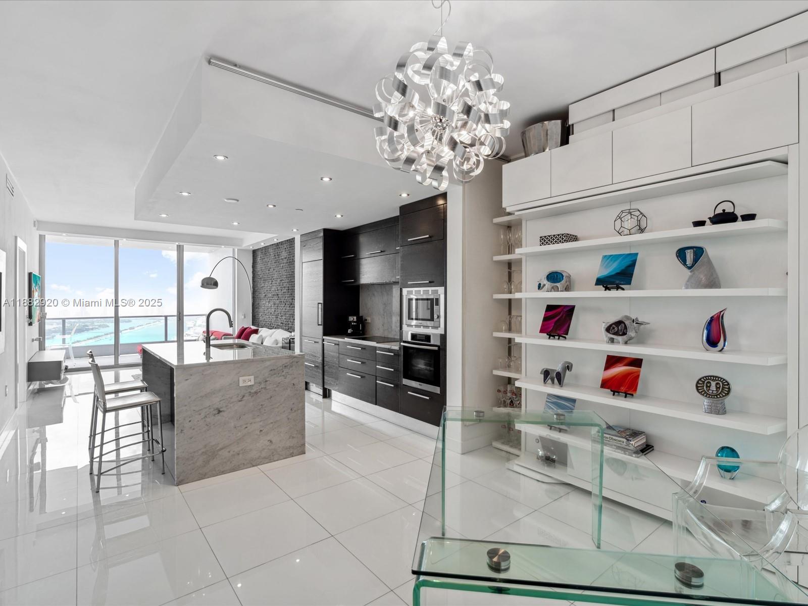 900 Biscayne Blvd #5507, Miami FL 33132