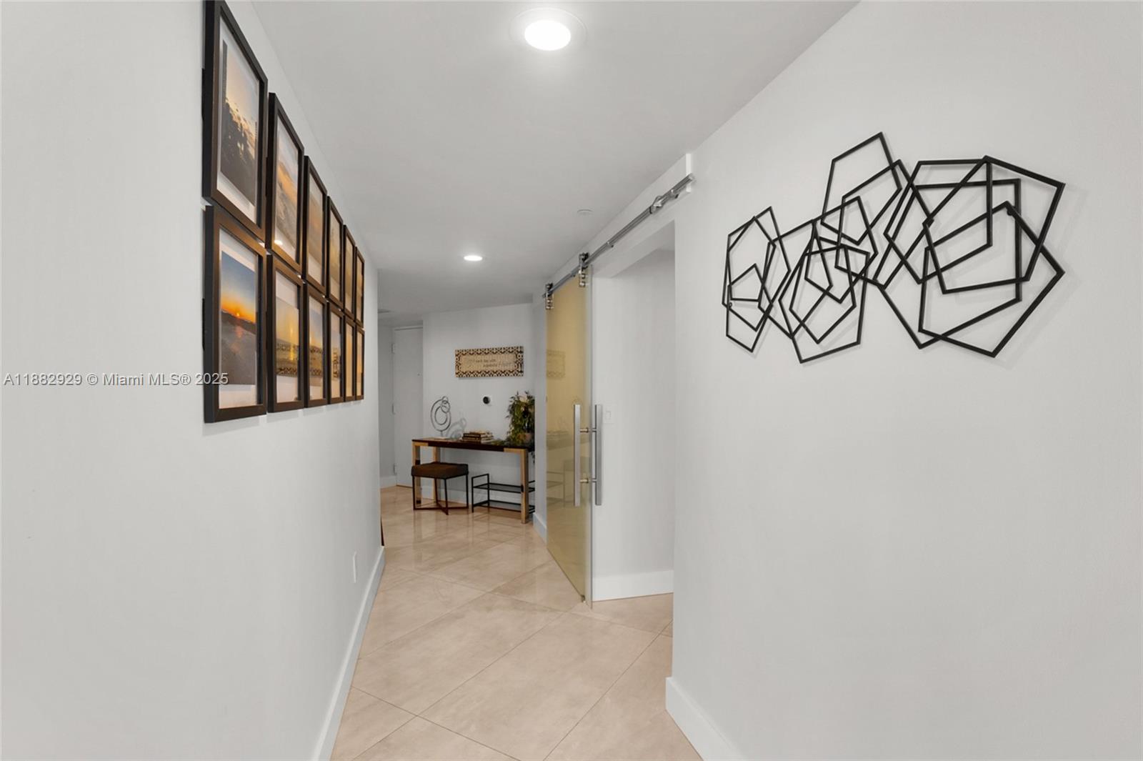 500 Brickell Ave #1701, Miami FL 33131
