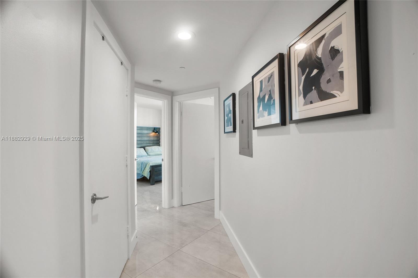 500 Brickell Ave #1701, Miami FL 33131