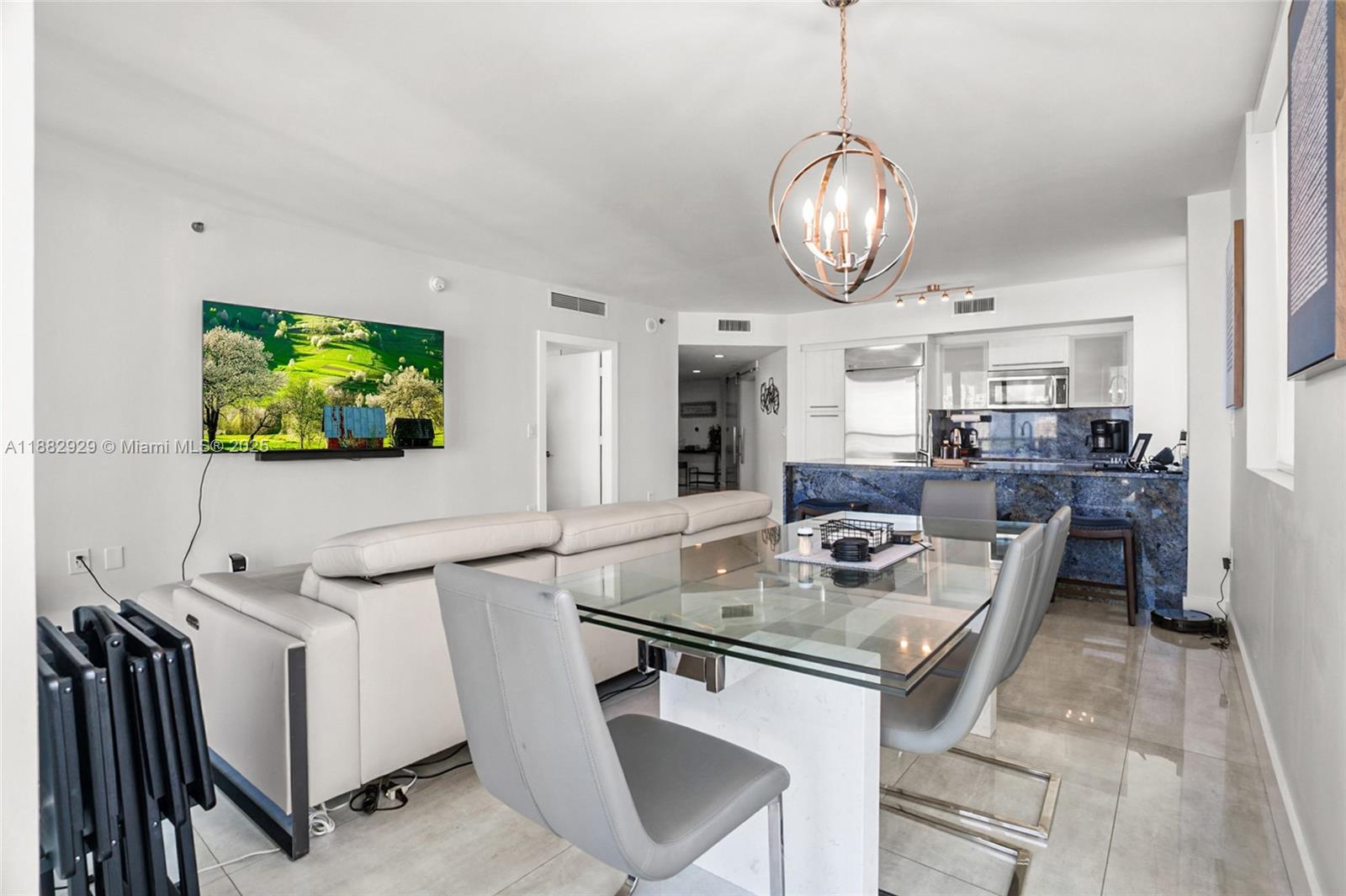 500 Brickell Ave #1701, Miami FL 33131