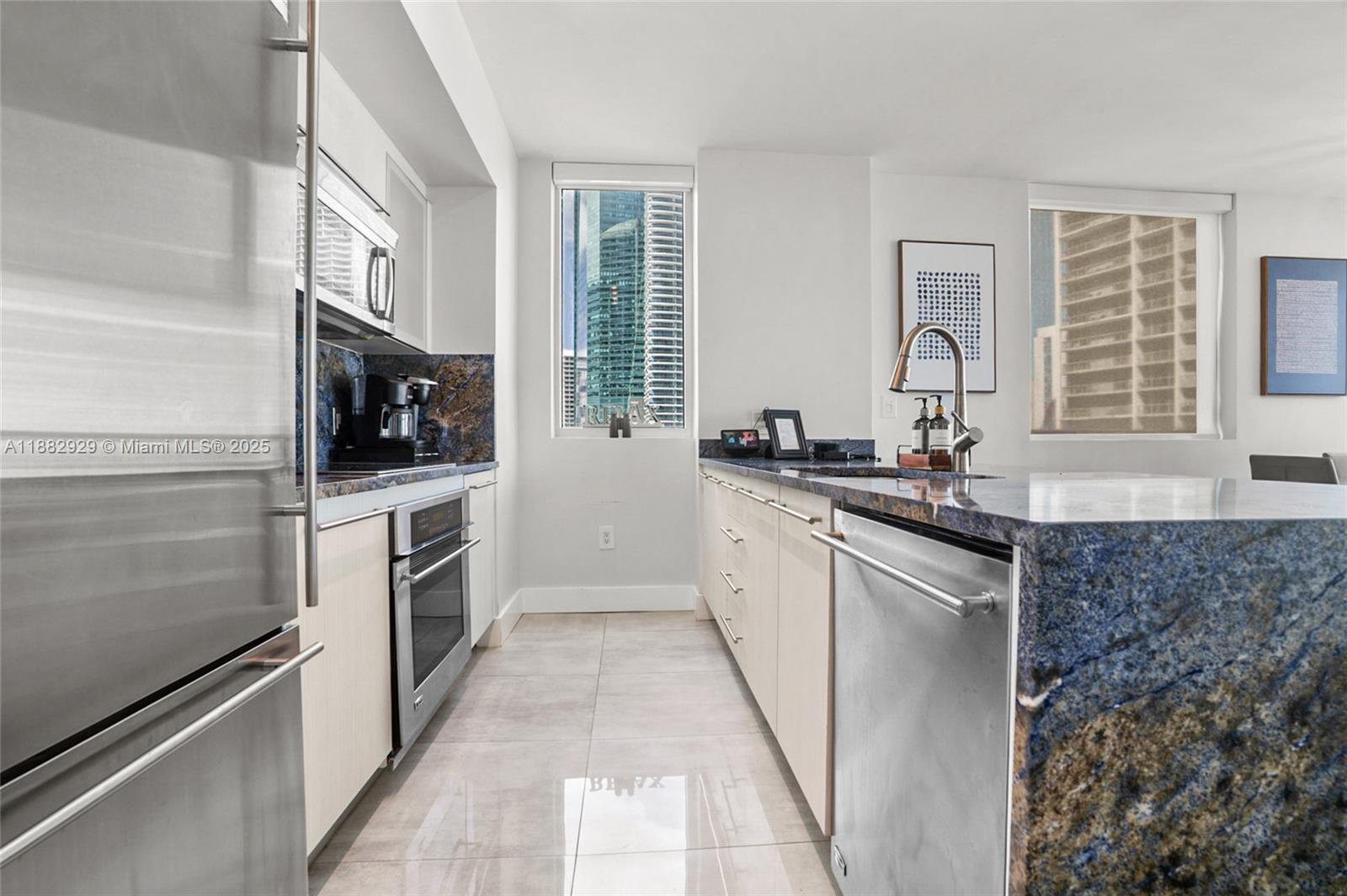 500 Brickell Ave #1701, Miami FL 33131