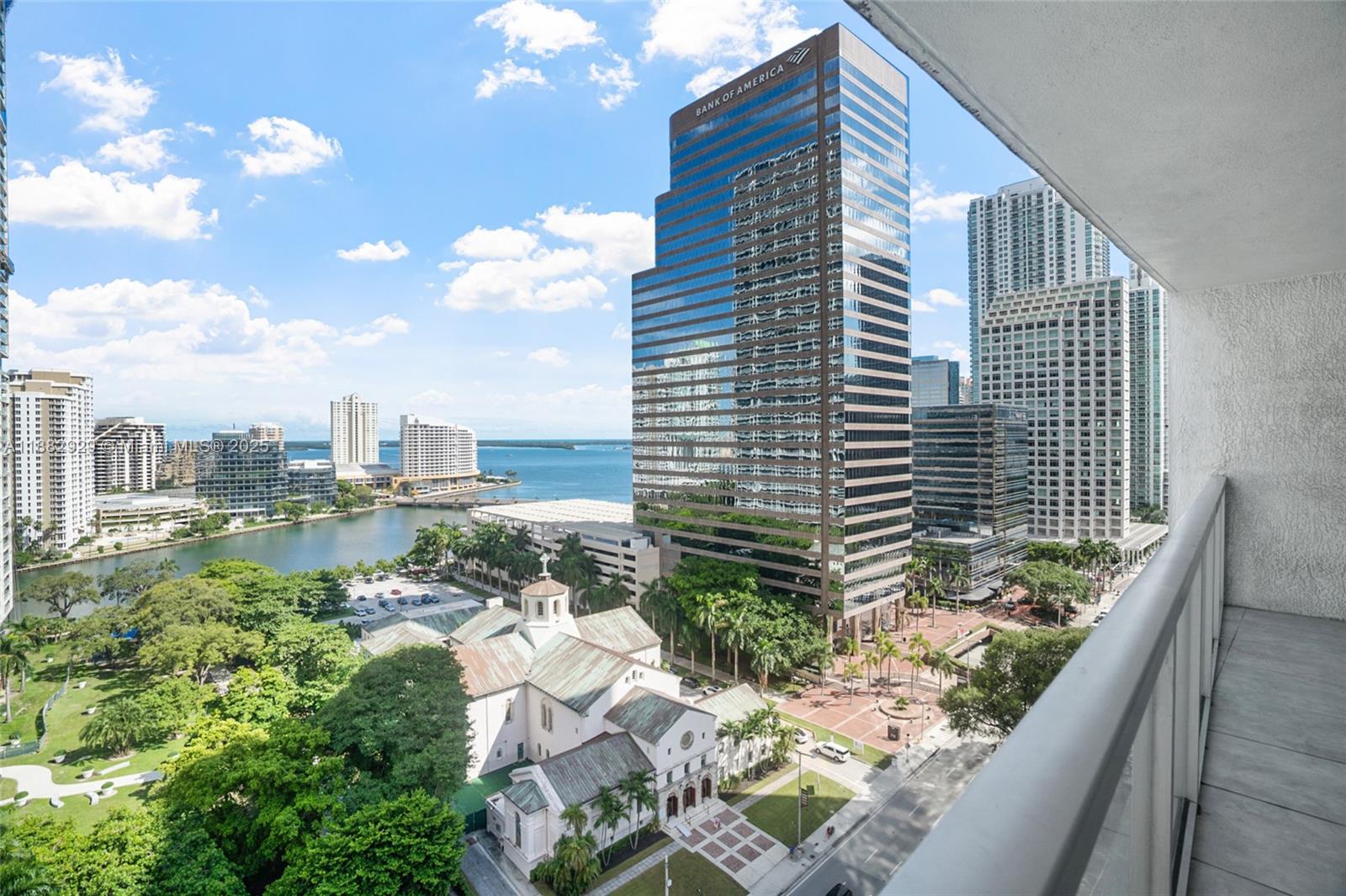 500 Brickell Ave #1701, Miami FL 33131