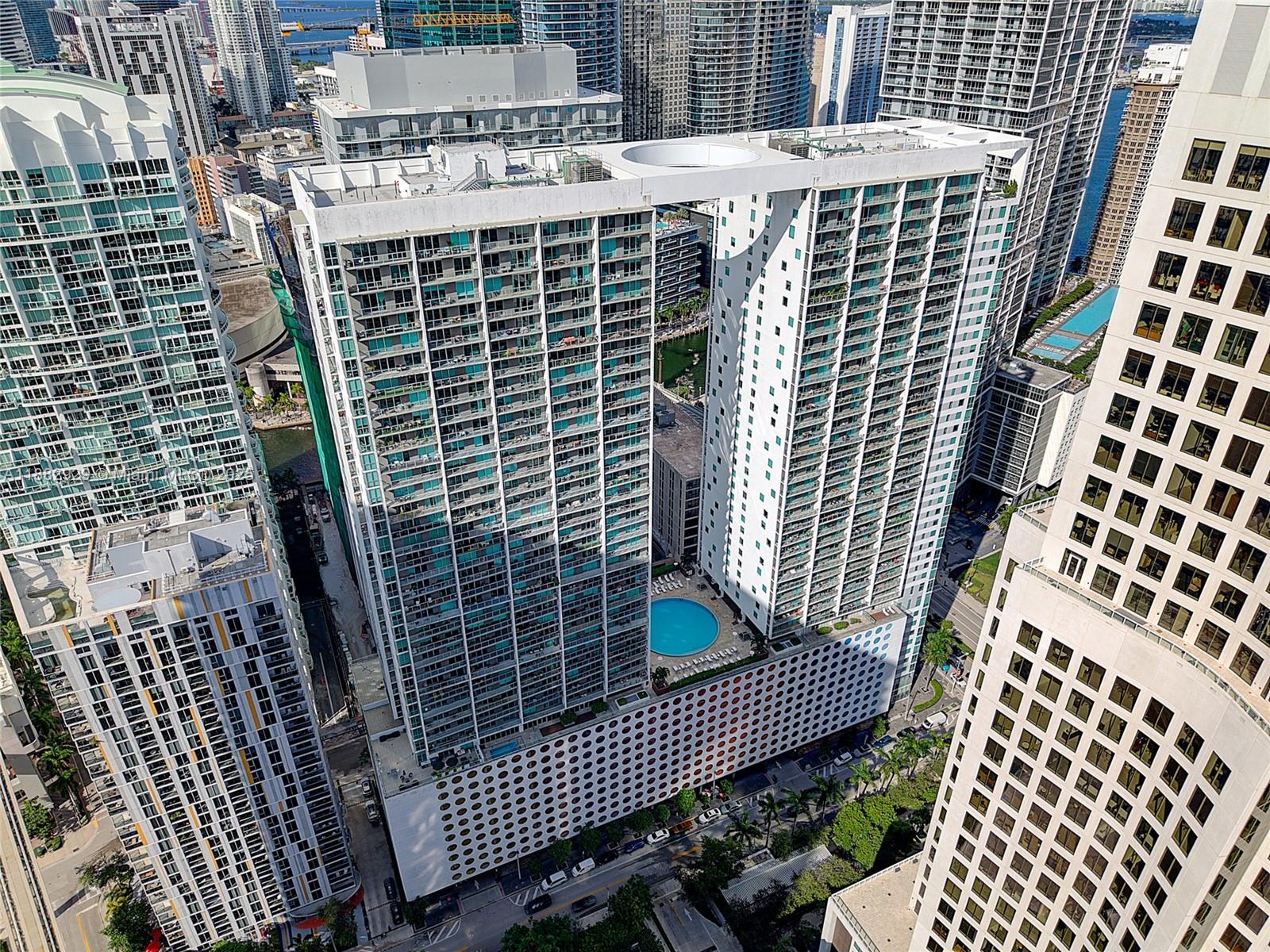 500 Brickell Ave #1701, Miami FL 33131