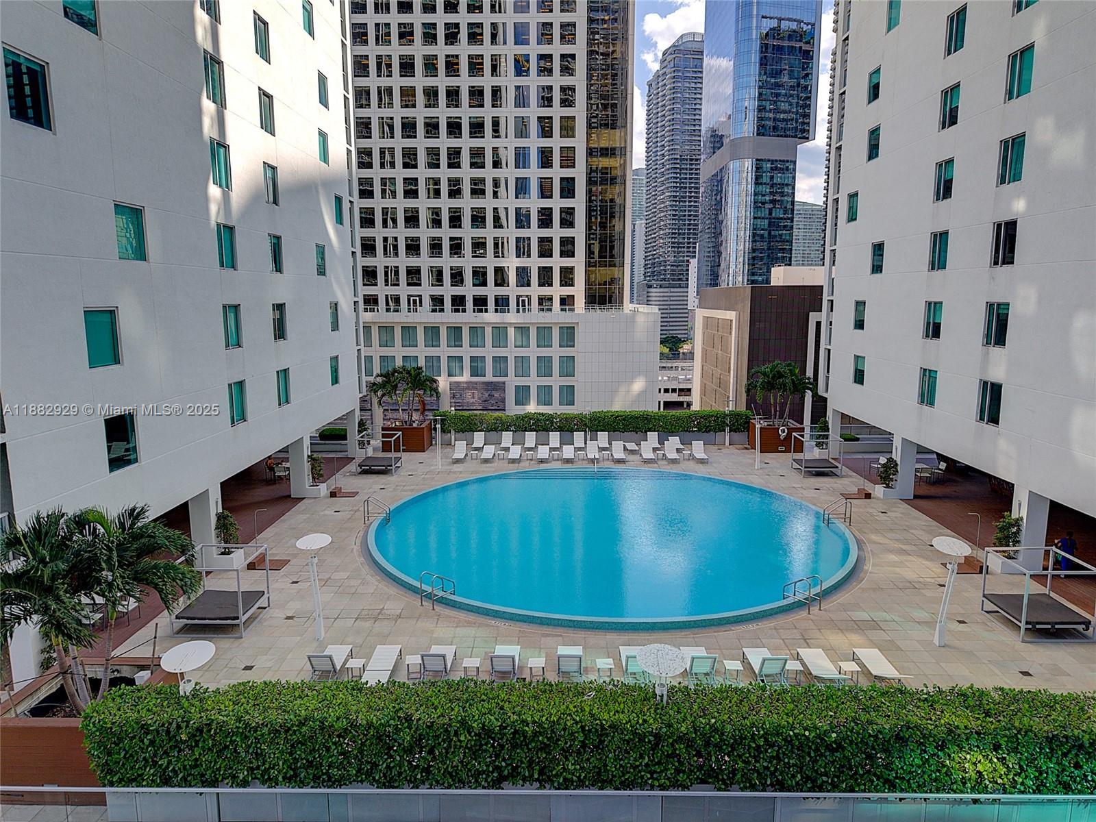 500 Brickell Ave #1701, Miami FL 33131