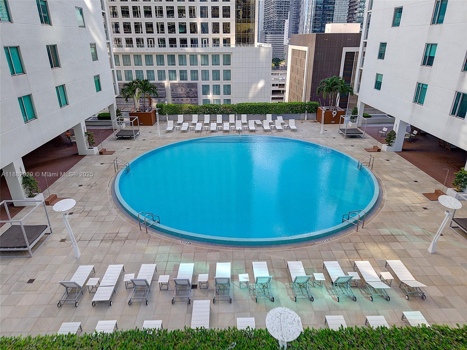 500 Brickell Ave #1701, Miami FL 33131