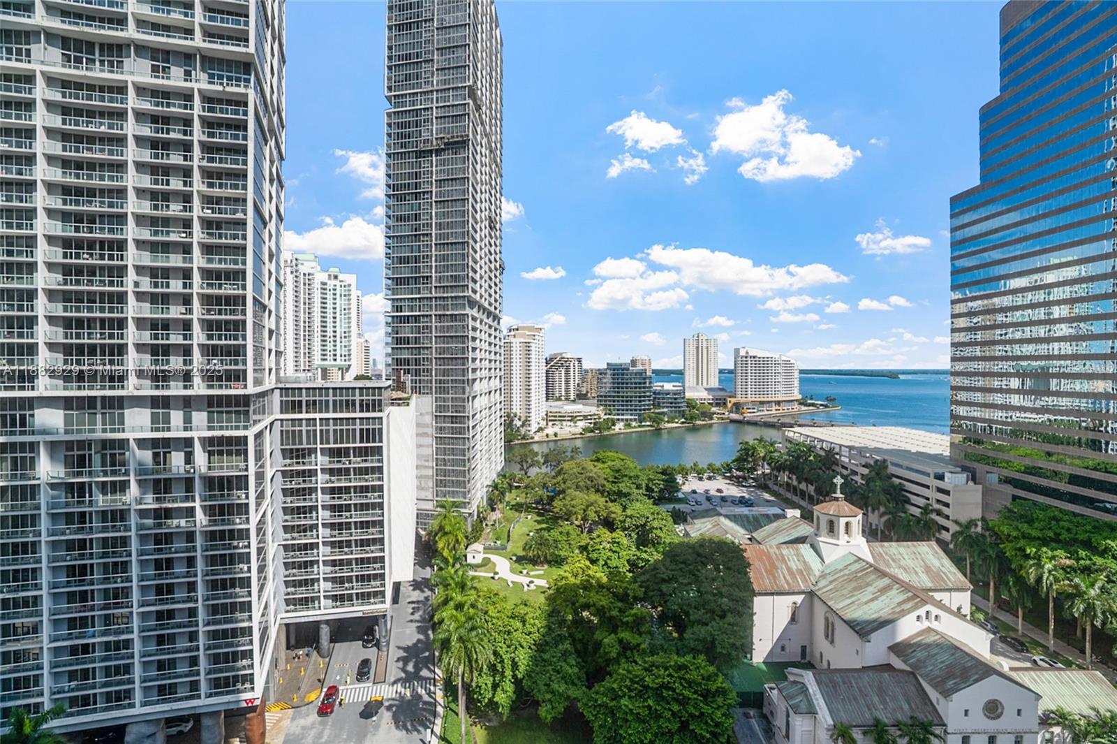 500 Brickell Ave #1701, Miami FL 33131