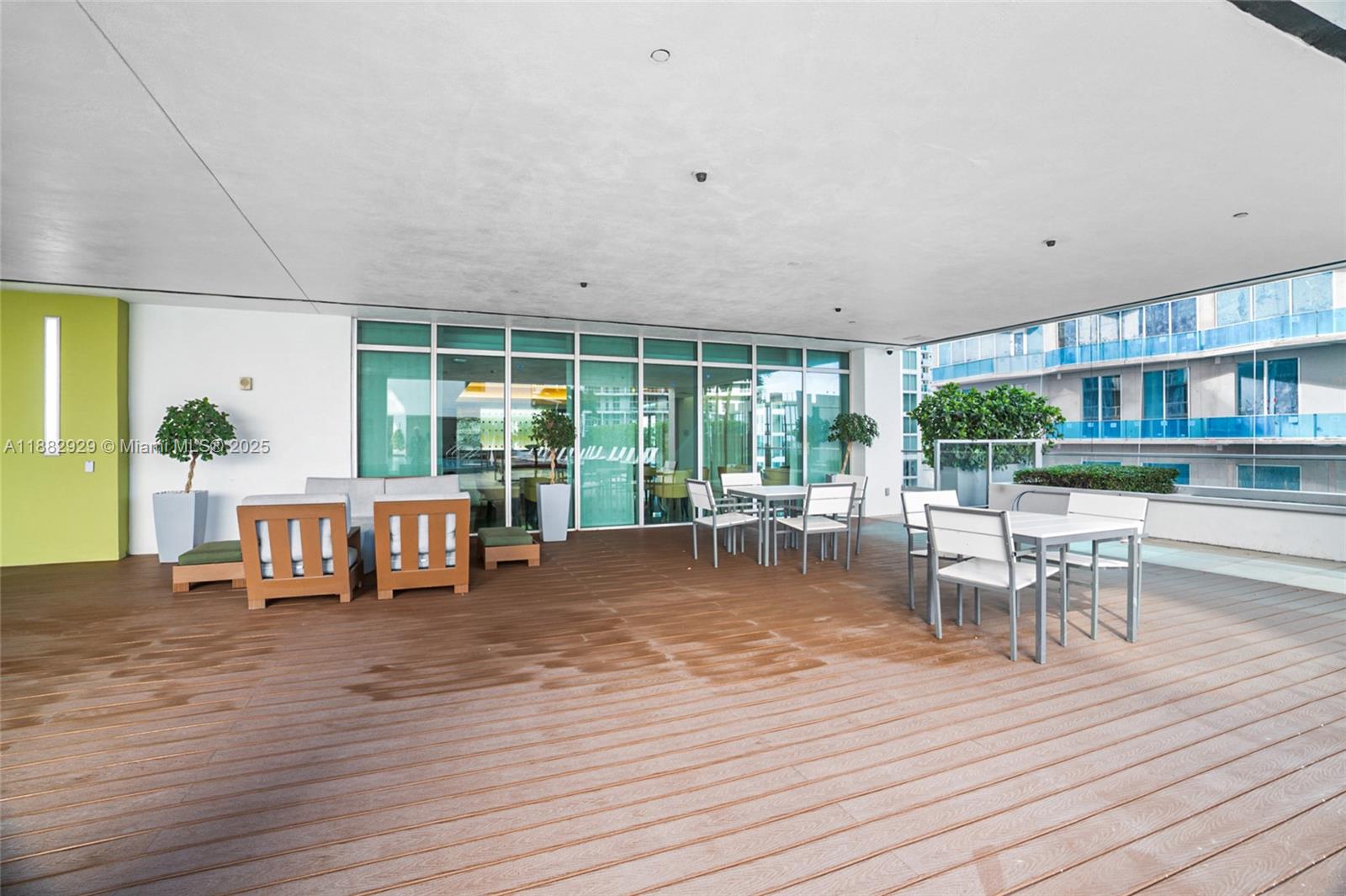 500 Brickell Ave #1701, Miami FL 33131