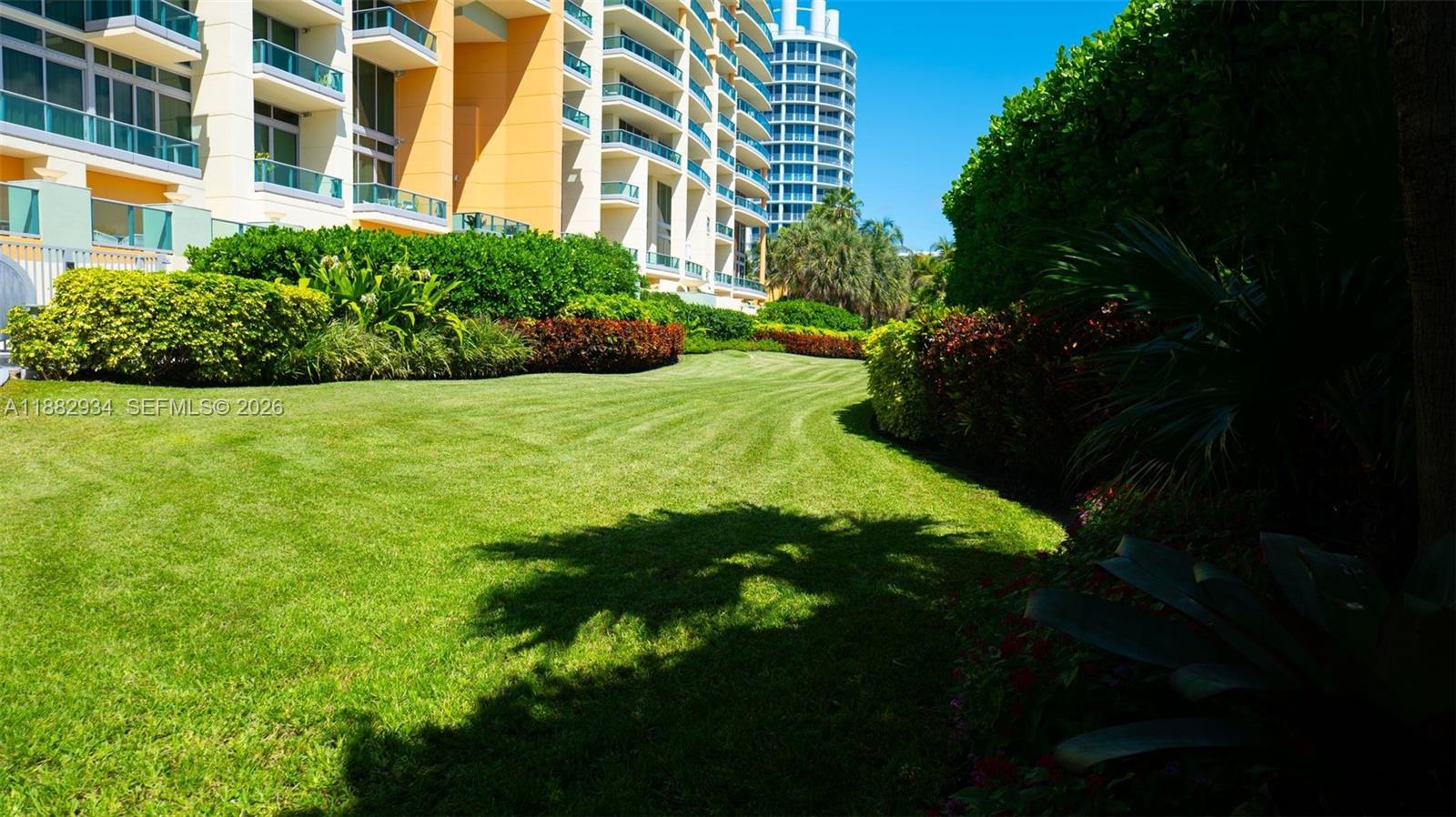 1455 Ocean Dr #811, Miami Beach FL 33139