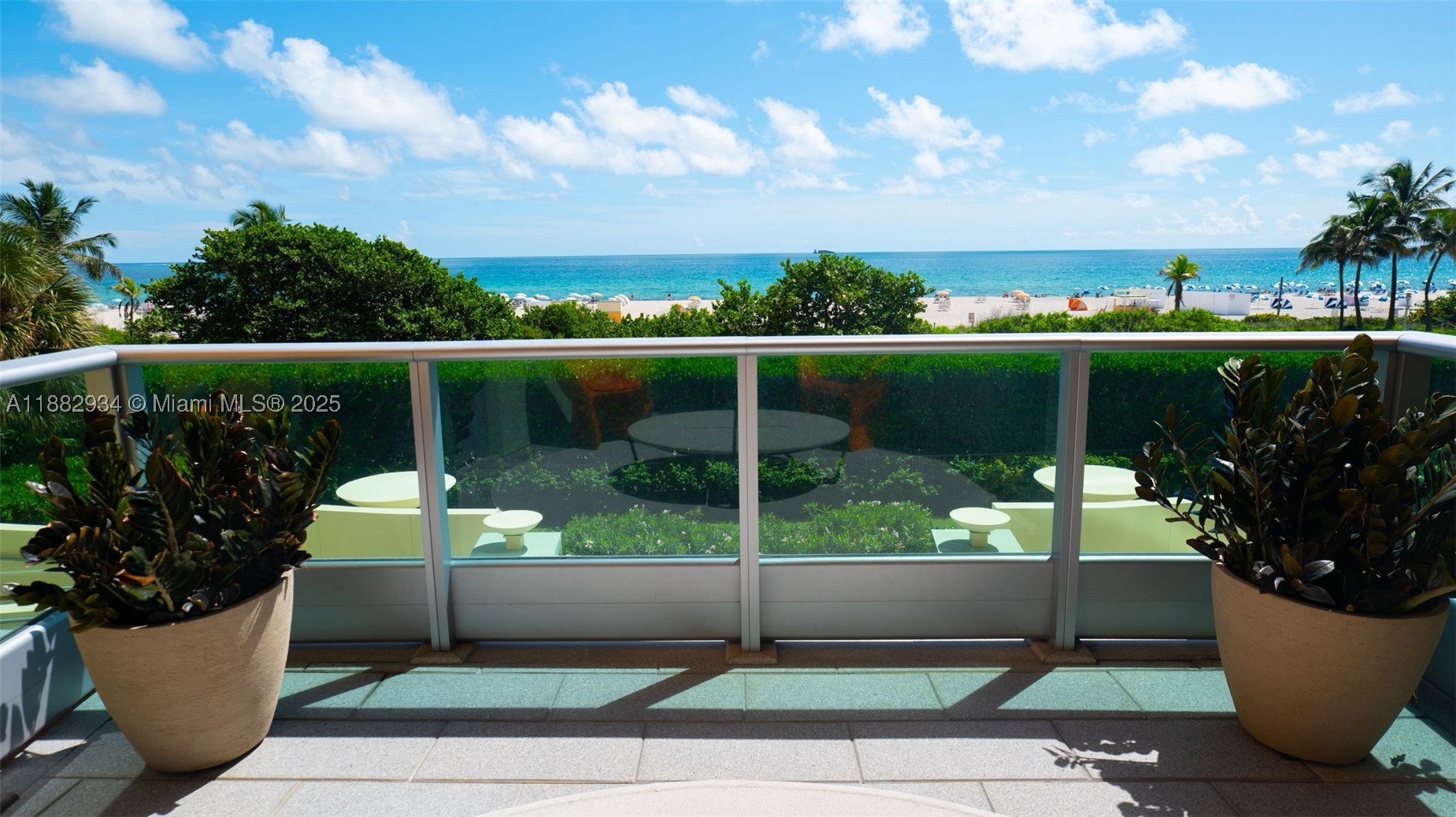 1455 Ocean Dr #811, Miami Beach FL 33139