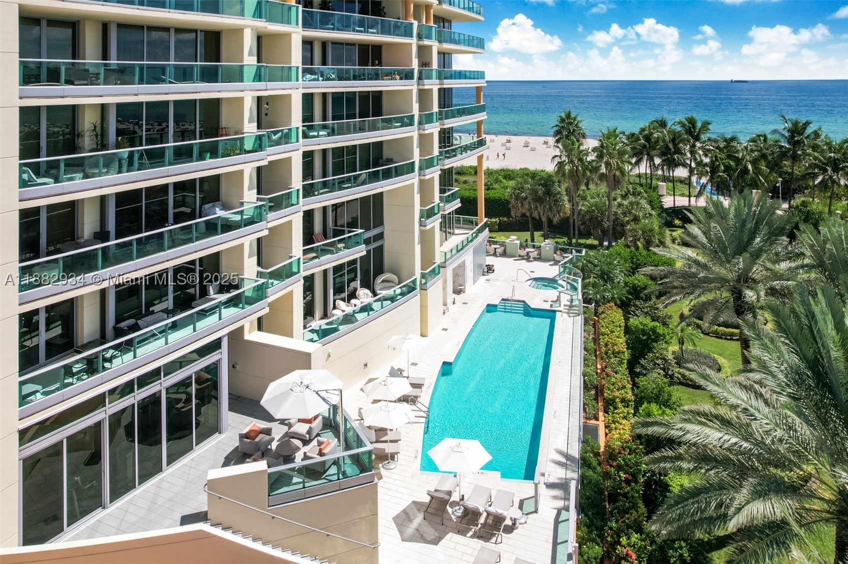 1455 Ocean Dr #811, Miami Beach FL 33139