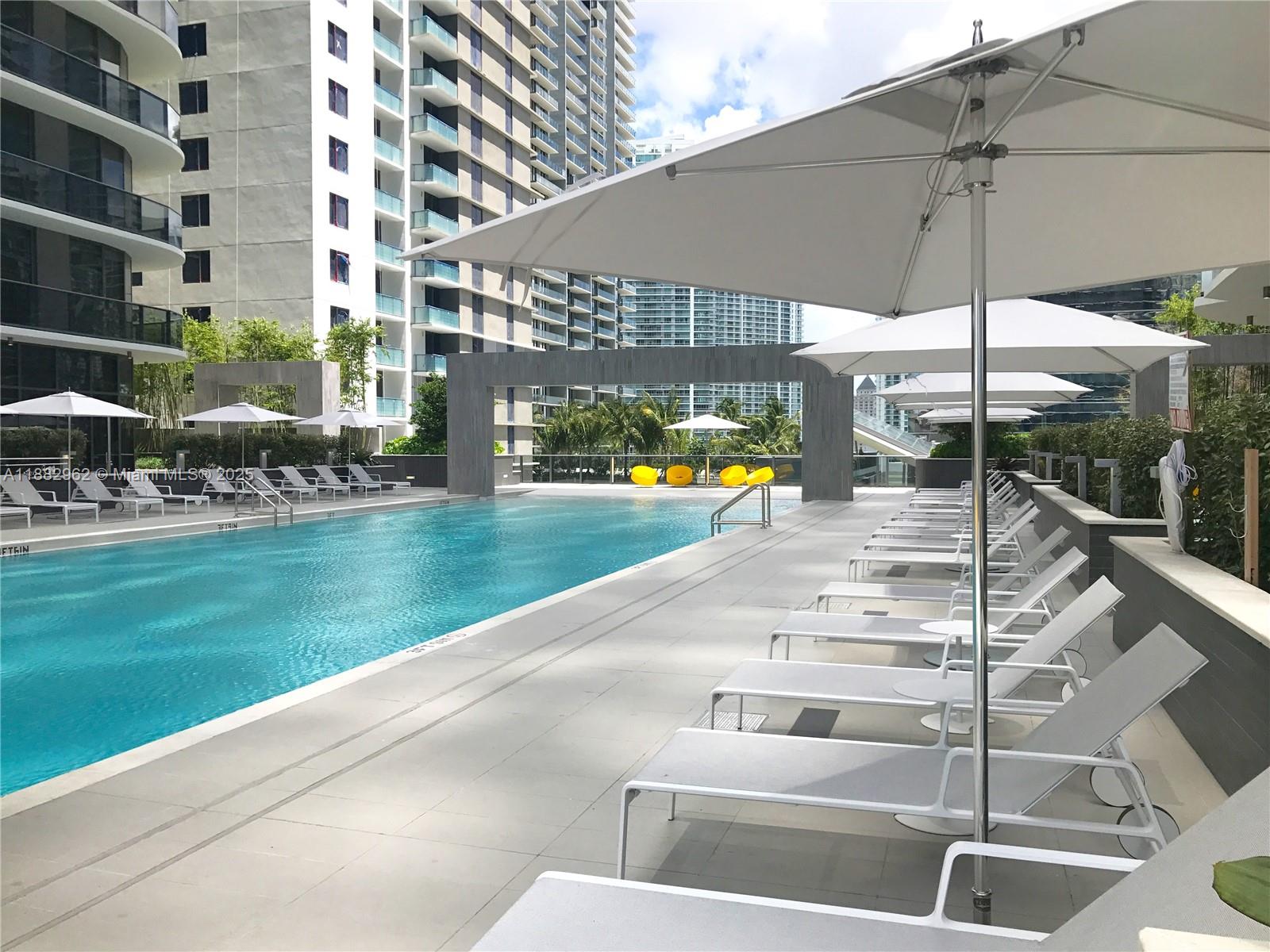 45 SW 9th St #2405, Miami FL 33130