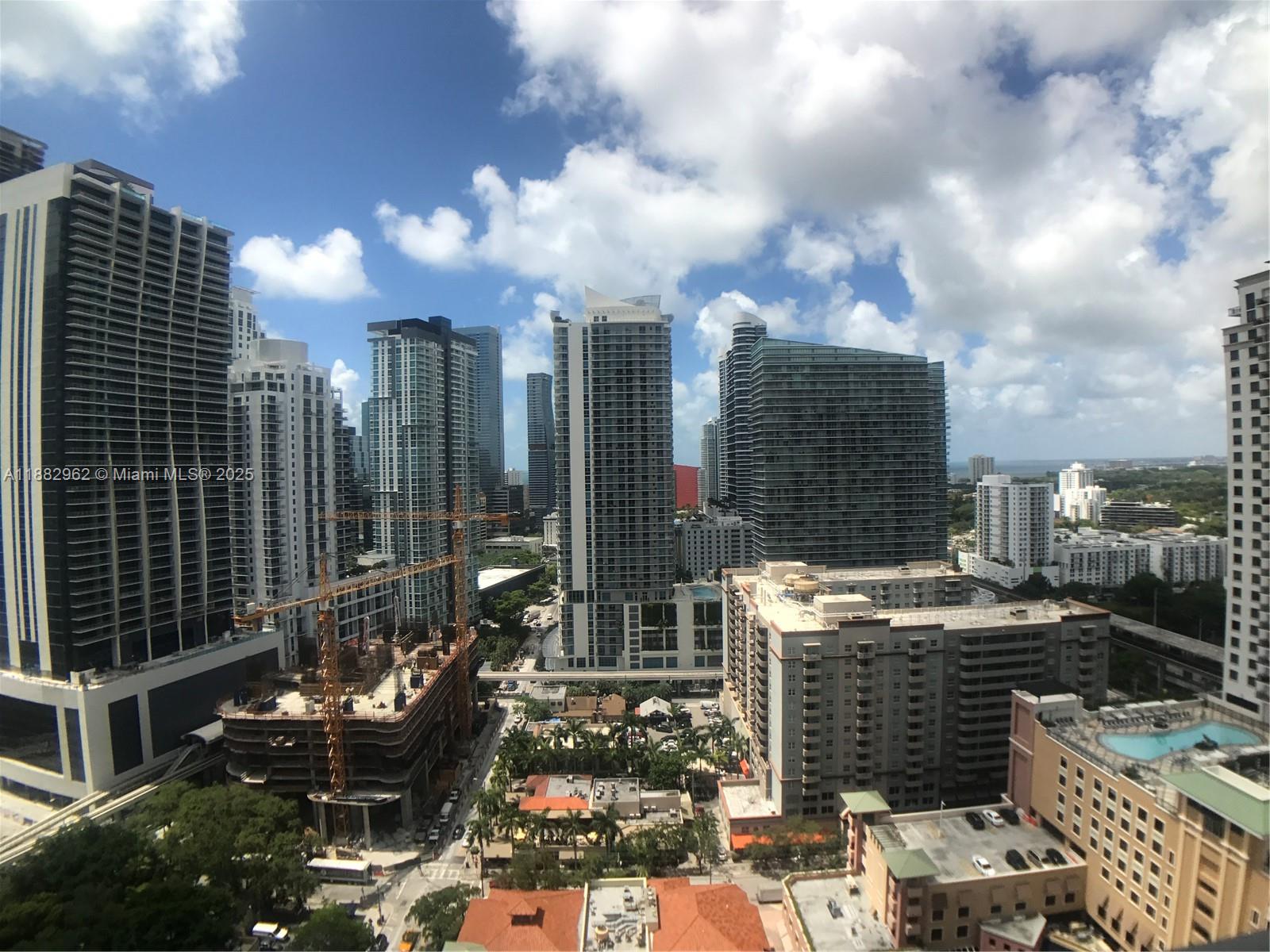 45 SW 9th St #2405, Miami FL 33130