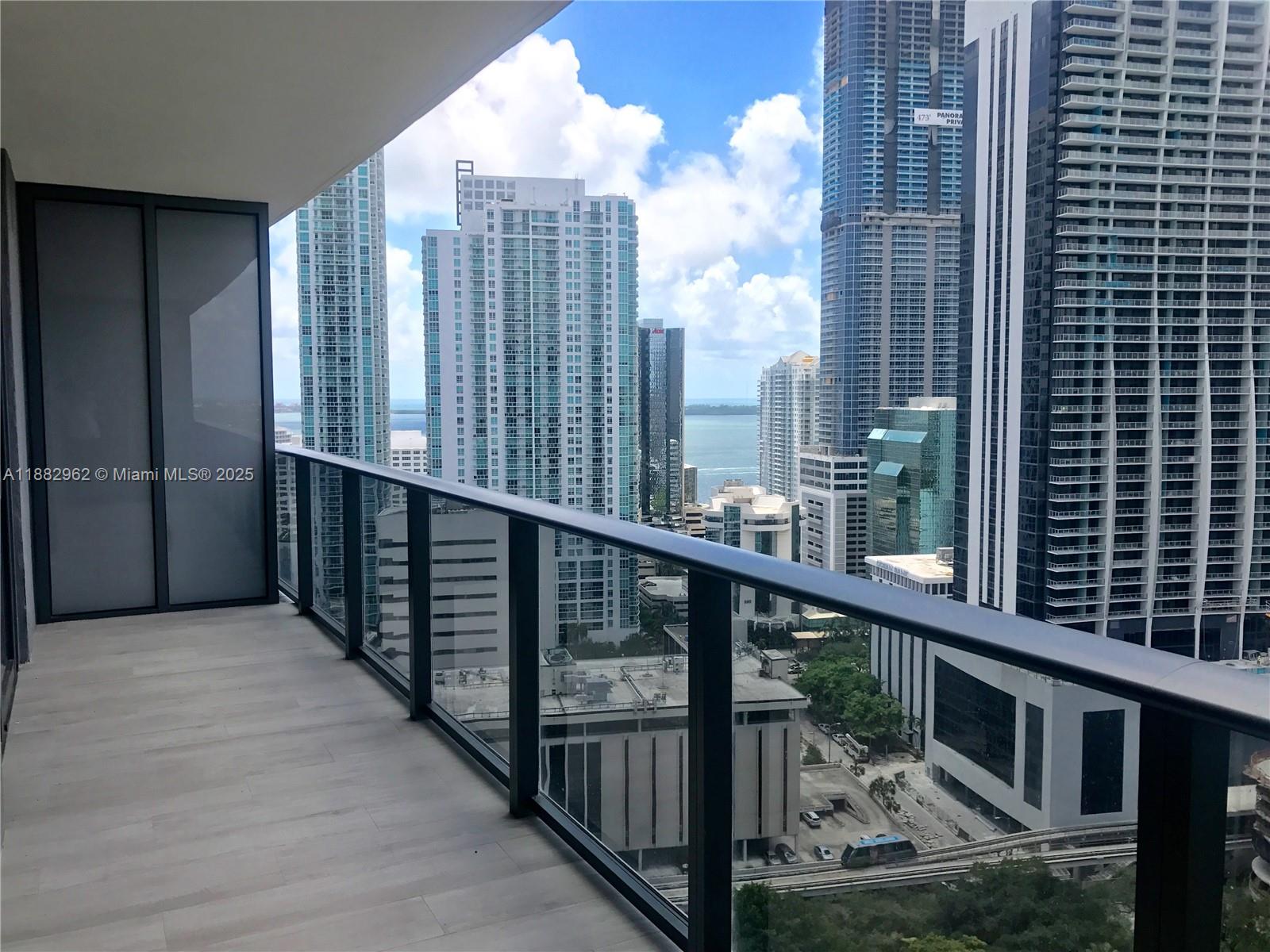 45 SW 9th St #2405, Miami FL 33130