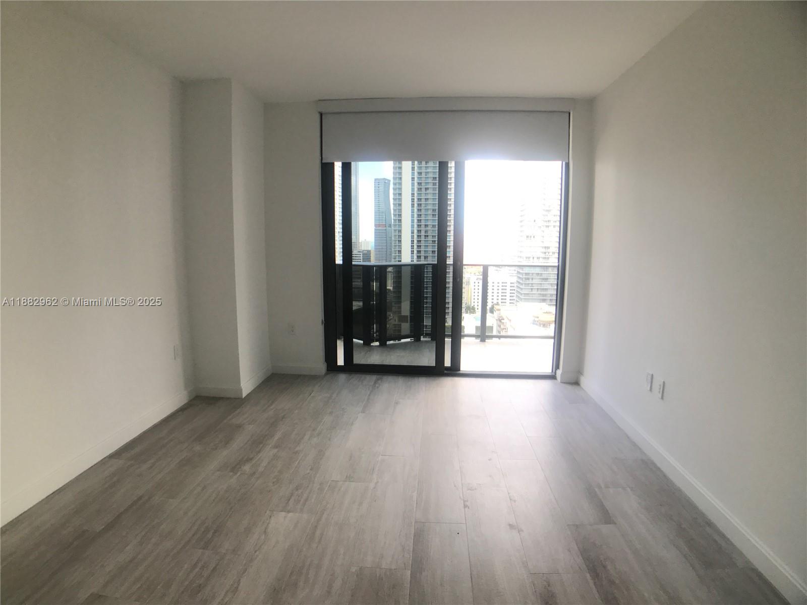 45 SW 9th St #2405, Miami FL 33130
