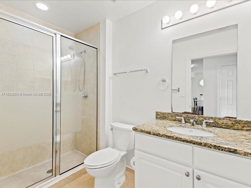 3001 NE 185th St #121, Aventura FL 33180