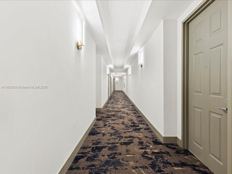 3001 NE 185th St #121, Aventura FL 33180