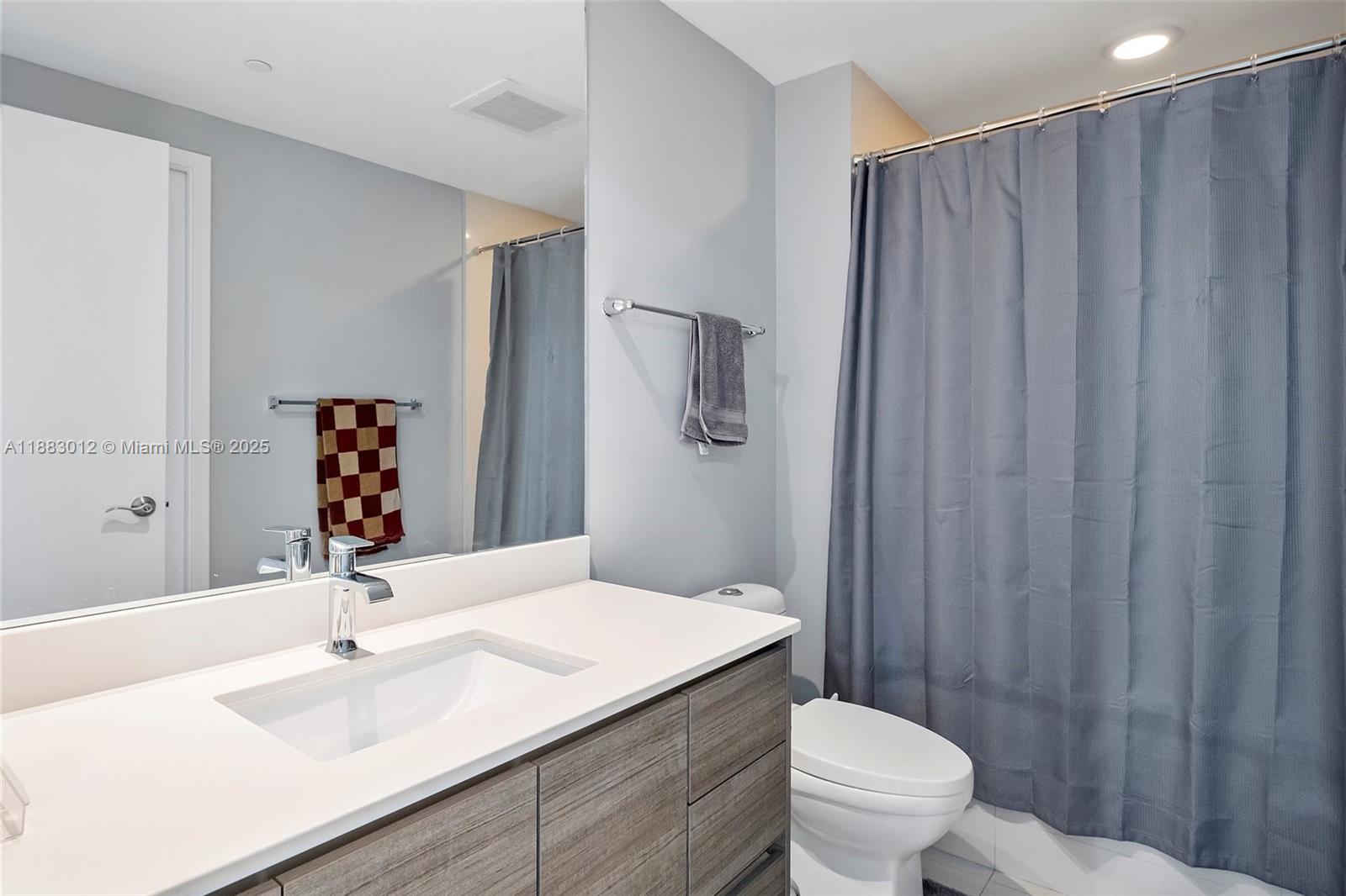 1100 S Miami Ave #3307, Miami FL 33130