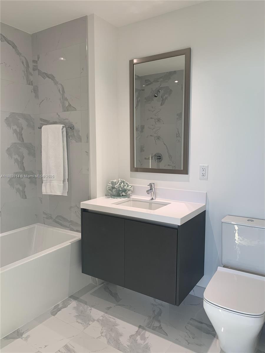 851 NE 1st Avenue #4902, Miami FL 33132