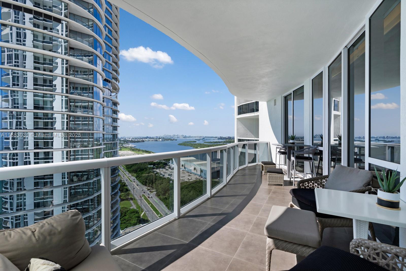 15811 Collins Ave #2907, Sunny Isles Beach FL 33160