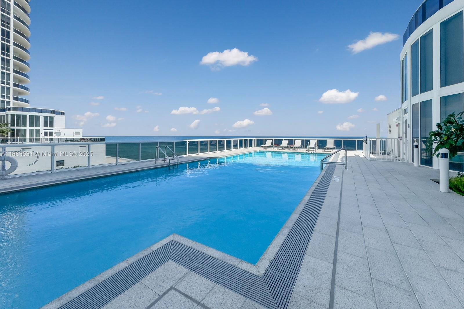 15811 Collins Ave #2907, Sunny Isles Beach FL 33160