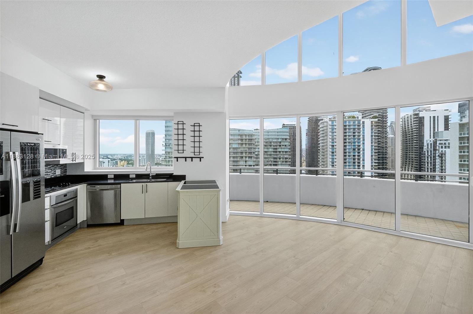 60 SW 13th St #3026, Miami FL 33130