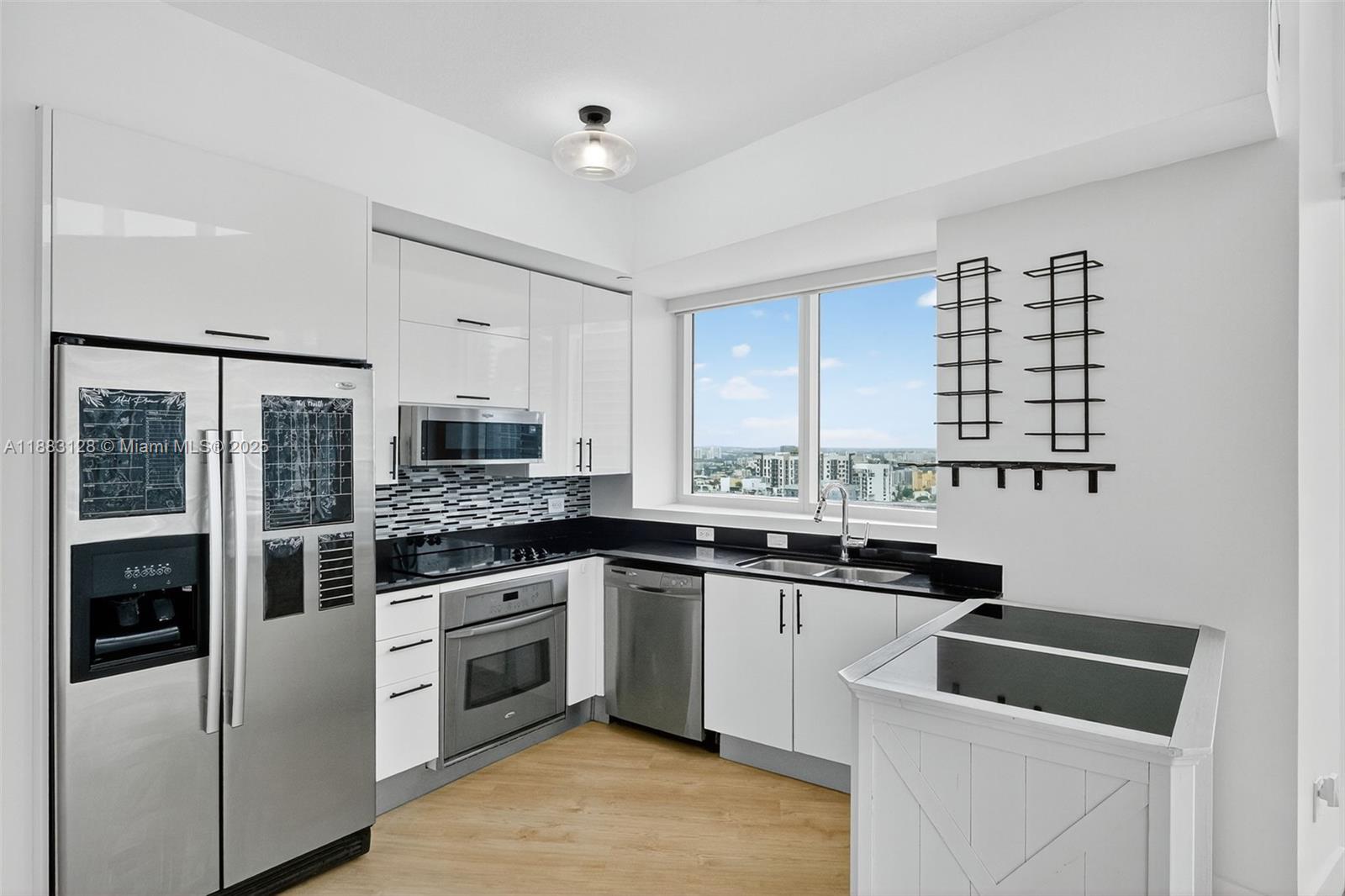 60 SW 13th St #3026, Miami FL 33130