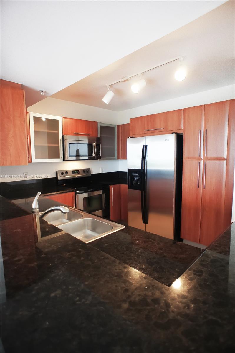 3232 SW 22nd Ter #1408, Miami FL 33145