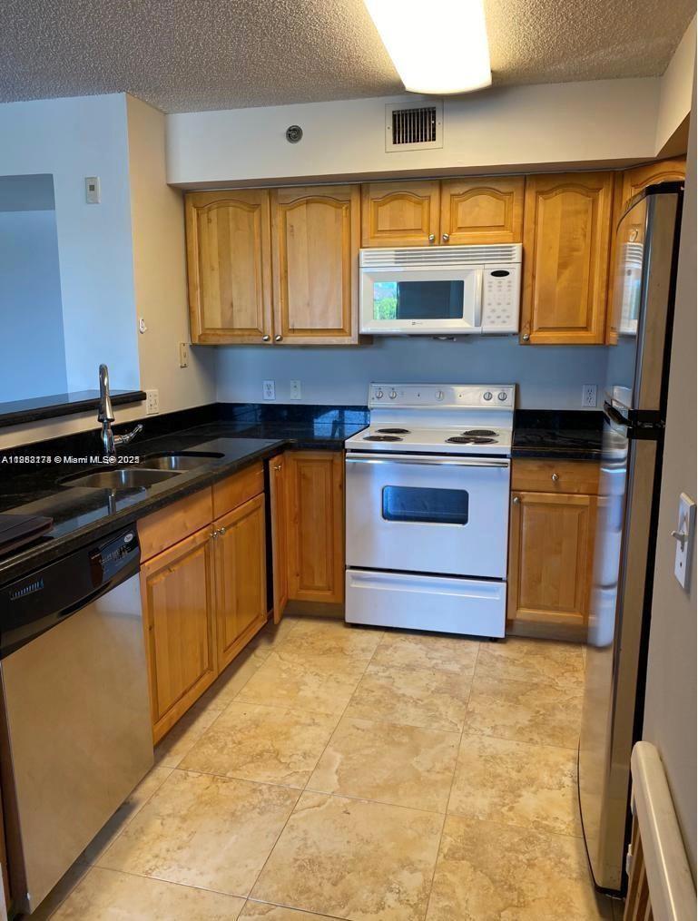 19601 E Country Club Dr #7303, Aventura FL 33180