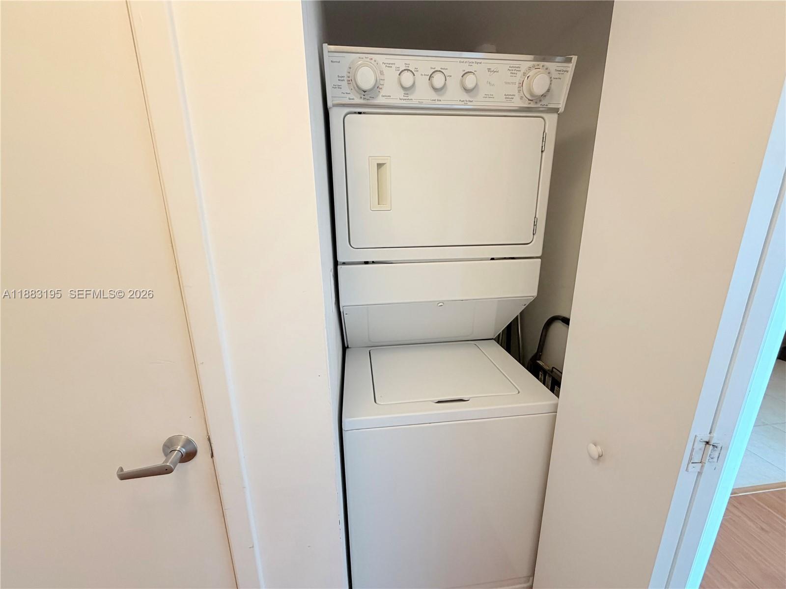 325 S Biscayne Blvd #2924, Miami FL 33131