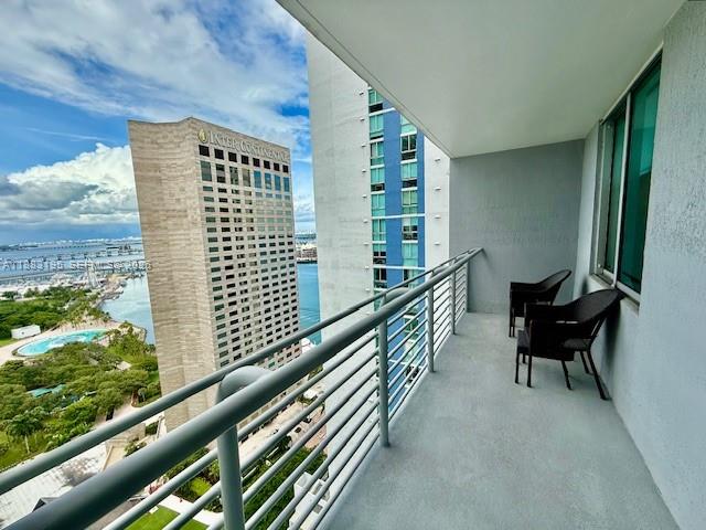 325 S Biscayne Blvd #2924, Miami FL 33131