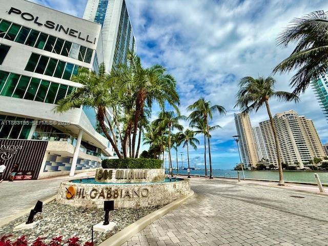 325 S Biscayne Blvd #2924, Miami FL 33131